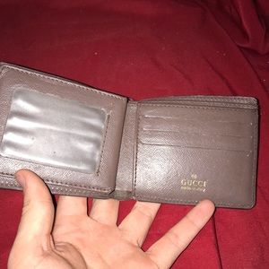 Gucci wallet